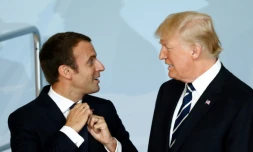 Les présidents français Emmanuel Macron et américain Donald Trump à Hambourg, en Allemagne, le 7 juillet 2017 