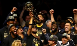 Les Golden State Warriors, sacrés champions de la NBA le 8 juin 2018 sur le parquet de Cleveland, remettent leur titre en jeu pour la saison 2018-19