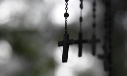 Des personnalités lancent un appel à la création d'une commission d'enquête sur les actes de pédophilie dans l'Eglise catholique en France 
