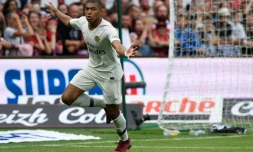 Kylian Mbappé auteur d'un doublé lors de la victoire du PSG 3-1 à Guingamp le 18 août 2018