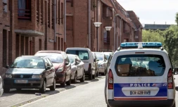 Une voiture de police dans les rues de Roubaix, en août 2014