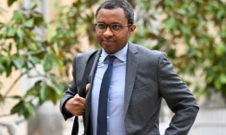 Le ministre de l'Education Pap Ndiaye arrivant à Matignon, à Paris le 27 mai 2022