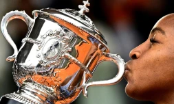 L'Américaine Coco Gauff après sa victoire en finale de Roland-Garros face à la Bélarusse Aryna Sabalenka, à Paris le 7 juin 2025