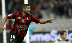 Le Niçois Mickaël Le Bihan après un but contre Bordeaux, le 23 septembre 2015 à Nice