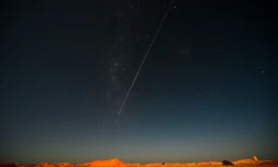 La sonde Hayabusa-2 chargée d'échantillons d'astéroïde vue depuis Coober Pedy, en Australie, le 6 décembre 2020