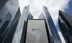 Interrogé par l'AFP, le groupe Société Générale n'a pas souhaité "confirm(er) de chiffres précis de fermetures d?agences à ce stade" et il a indiqué qu'il communiquerait sur son dispositif d'agences à l'horizon 2020 d'ici la fin de l'année