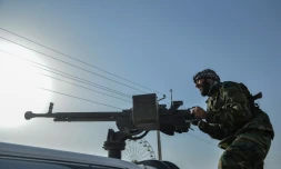 Un membre d'une milice antitalibans dans le district d'Injil, près d'Herat dans l'ouest de l'Afghanistan, le 30 juillet 2021