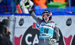 La Française Taïna Barioz exulte après sa 2e place lors du géant des finales de la Coupe du monde à St Moritz, le 20 mars 2016