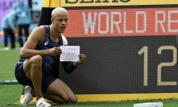 Sasha Zhoya immortalise le record du monde des - 20 ans aux Mondiaux de la catégorie à Nairobi, le 20 août 2021 