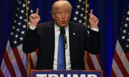 Certains partisans de Donald Trump voient ainsi la patte des démocrates dans les accusations de propos et de gestes déplacés portées par une dizaine de femmes depuis un mois