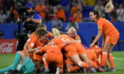 Les Pays-Bas se sont qualifiés pour la finale du Mondial féminin en battant la SuÚde 1-0 aprÚs prolongation, le 3 juillet 2019 à Décines-Charpieu, prÚs de Lyon