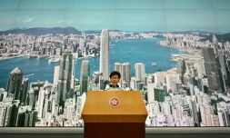 La cheffe de l'exécutif de Hong Kong Carrie Lam a suspendu son projet de loi face aux manifestations massives