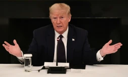 Le président américain Donald Trump répond aux questions des journalistes depuis la Maison Blanche le 18 mai 2020