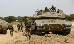 Des soldats israéliens, près du kibboutz de Nahal Oz, à la frontière avec la bande de Gaza le 4 mai 2016