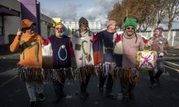 Les ZZZigautos posant au championnat du "pull moche" le 1er décembre 2018 à Albi