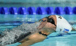 La Française Mathilde Cini en demi-finales du 100 m dos à l'Euro, le 6 août 2018 à Glasgow