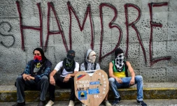 Des opposants au président vénézuélien Nicolas Maduro, le 24 juillet 2017 lors d'une manifestation à Caracas