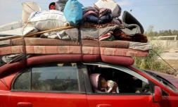 Des déplacés palestiniens rentrent dans le nord de la bande de Gaza, le 28 janvier 2025