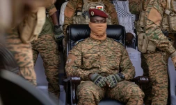 Le chef de la junte au Burkina Faso, le capitaine Ibrahim Traoré, à Ouagadougou le 15 octobre 2022