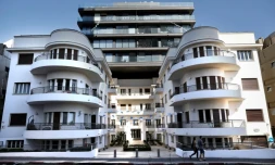 La maison Reisfeld, un bùtiment de style Bauhaus construit en 1935 par l'architecte Pinchas Bijonsky, le 9 mai 2019 à Tel-Aviv, en Israël