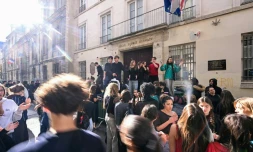 Manifestation de lycéens devant le lycée Sophie-Germain à Paris le 16 octobre 2026