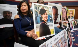 Des familles de victimes du crash du Boeing 737 Max d'Ethiopian Airlines, lors de l'audition du président de la FAA devant le Congrès à Washington, le 11 décembre 2019.