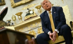 Le président américain Donald Trump dans le Bureau ovale de la Maison Blanche mercredi 16 juillet 2025