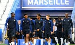 Les joueurs de l'équipe de France lors d'un entraînement, le 14 juin 2016 au Vélodrome à Marseille