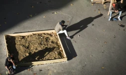 Des migrants dans le XVIIIe à Paris le 3 octobre 2017  