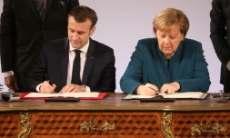 Emmanuel Macron et Angela Merkel signent un nouveau traité de coopération franco-allemande, le 22 janvier 2019 à Aix-la-Chapelle en Allemagne 