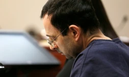 L'ex-médecin sportif Larry Nassar lors de son procès, le 24 janvier 2018 à Lansing aux Etats-Unis