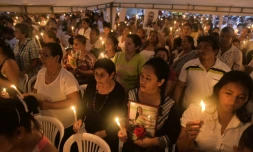 Cérémonie à la mémoire des victimes du séisme, le 16 mai 2016 à Pedernales en Equateur