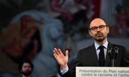 Edouard Philippe entend mener une lutte "plus efficace" contre le "déferlement" de haine sur la Toile