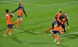 Les féminines de Montpellier, lors de la finale de la Coupe de France, le 18 avril 2015 au stade de l'Épopée à Calais
