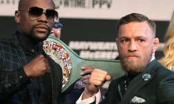 La légende des rings Floyd Mayweather et la star des arts martiaux mixtes Conor McGregor à Las Vegas, le 23 août 2017