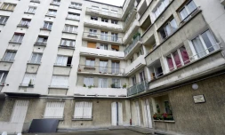 Photo prise le 13 septembre 2013 d'un HLM à Neuilly-sur-Seine près de Paris