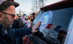 Des participants au "Convoi de la liberté" prennent la route en direction de Paris, le 11 février 2022 à Strasbourg, dans le Bas-Rhin