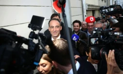 Raphaël Glucksmann, candidat du Parti socialiste (PS) et de la gauche centre-gauche Place Publique (PP), Paris, le 11 octobre 2026