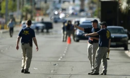 Des enquĂȘteurs du FBI sur les lieux d'une fusillade, le 3 octobre 2017 Ă Las Vegas