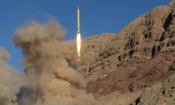 Lancement de missiles balistiques Qadr, dans la région nord de l'Iran le 9 mars 2016