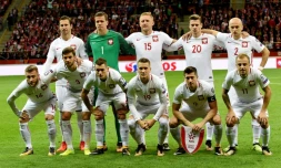 L'équipe de Pologne avant son match contre le Monténégro, le 8 octobre 2017 à Varsovie