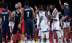 Les basketteurs français battus en finale des JO par les Etats-Unis, le 7 août 2021 à Saitama