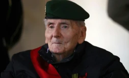 Hubert Germain, dernier survivant des Compagnons de la Libération, lors d'une cérémonie aux Invalides, à Paris, le 12 octobre 2021