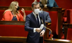 Olivier Véran répond à des questions des députés le 8 juin 2021