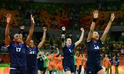 L'équipe de France féminine de handball, le 6 août 2016, à Rio, pour les JO