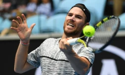 Le Français Adrian Mannarino Face à l'Autrichien Dominic Thiem au 3e tour de l'Open d'Australie, le 20 janvier 2018 à Melbourne