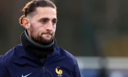 Le milieu de terrain de l'équipe de France et de l'OM Adrien Rabiot à Clairefontaine, le 17 mars 2025