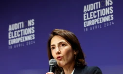 La tête de liste Renaissance aux européennes Valérie Hayer lors d'un débat devant le Medef, à Paris, le 18 avril 2024