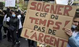 Manifestation d'infirmiers et sage-femmes le 8 novembre 2016 à Lyon