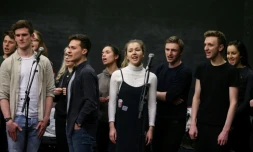 Des élèves de la Royal Central School of Speech and Drama lors d'une répétition, le 24 février 2017 à West End, le quartier londonien des théâtres et comédies musicales